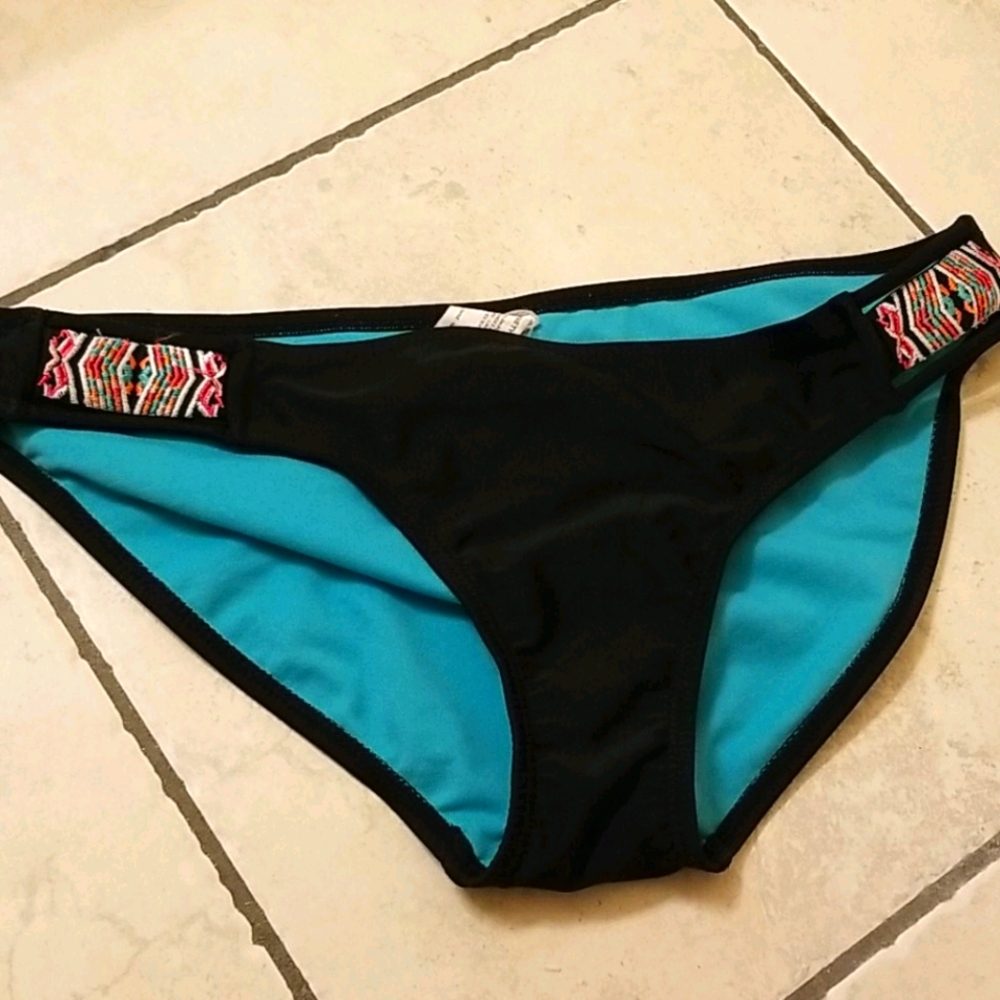 Bikini bottoms